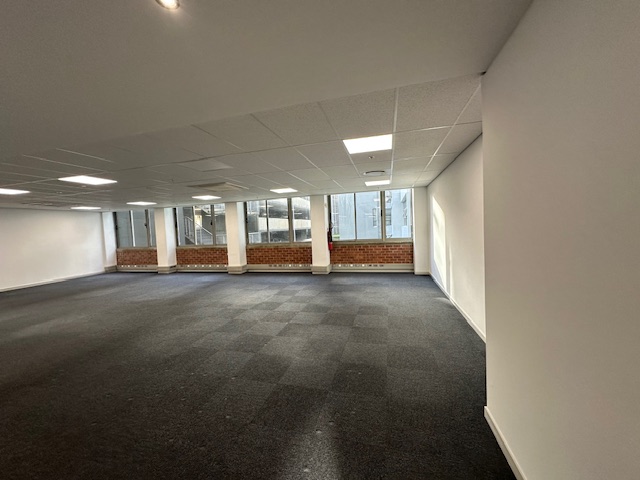 To Let commercial Property for Rent in Woodstock Western Cape
